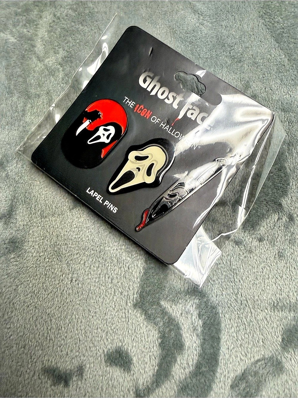 Ghost Face The Icon of Halloween Lapel Pins Black & Red NWT Lapel Pins
